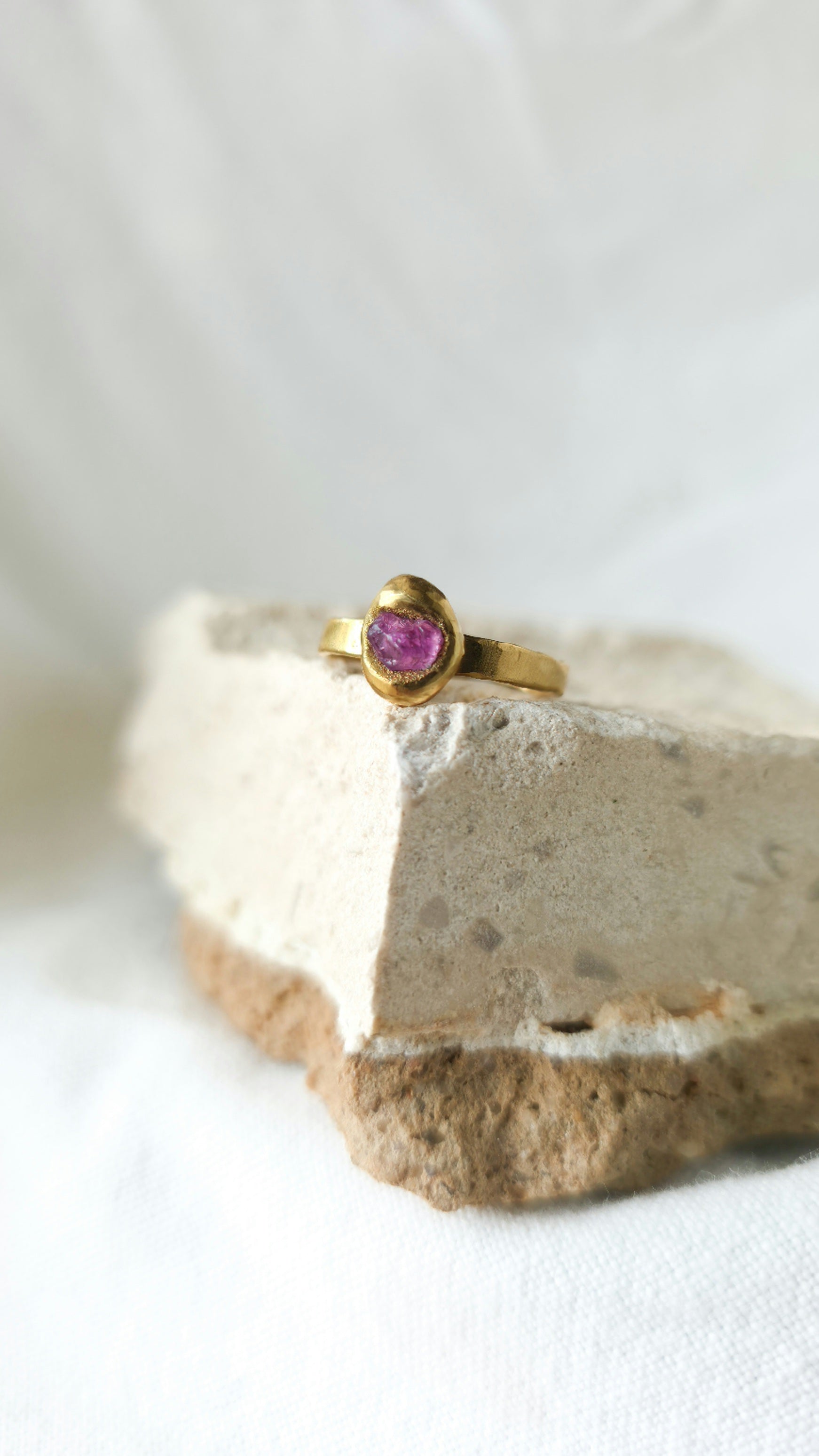 Pink Sapphire Molten Metal Ring