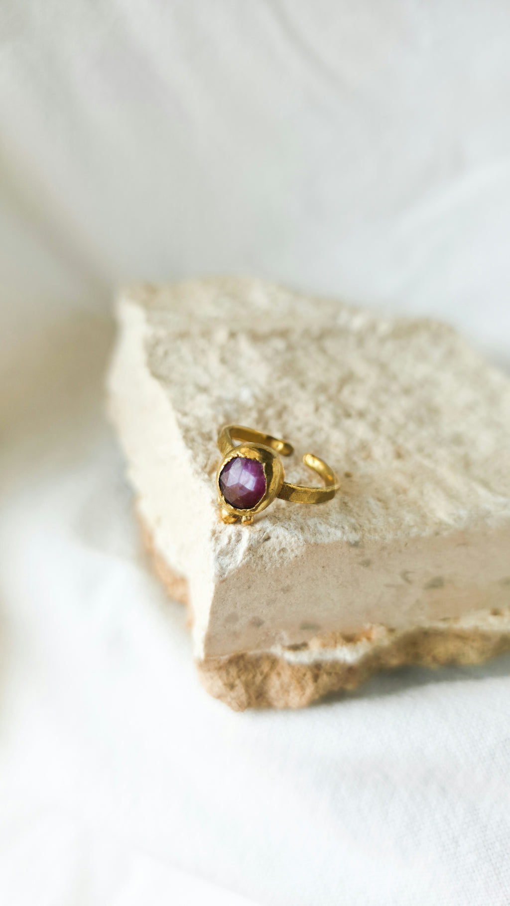 Ishtar Ring with Ruby
