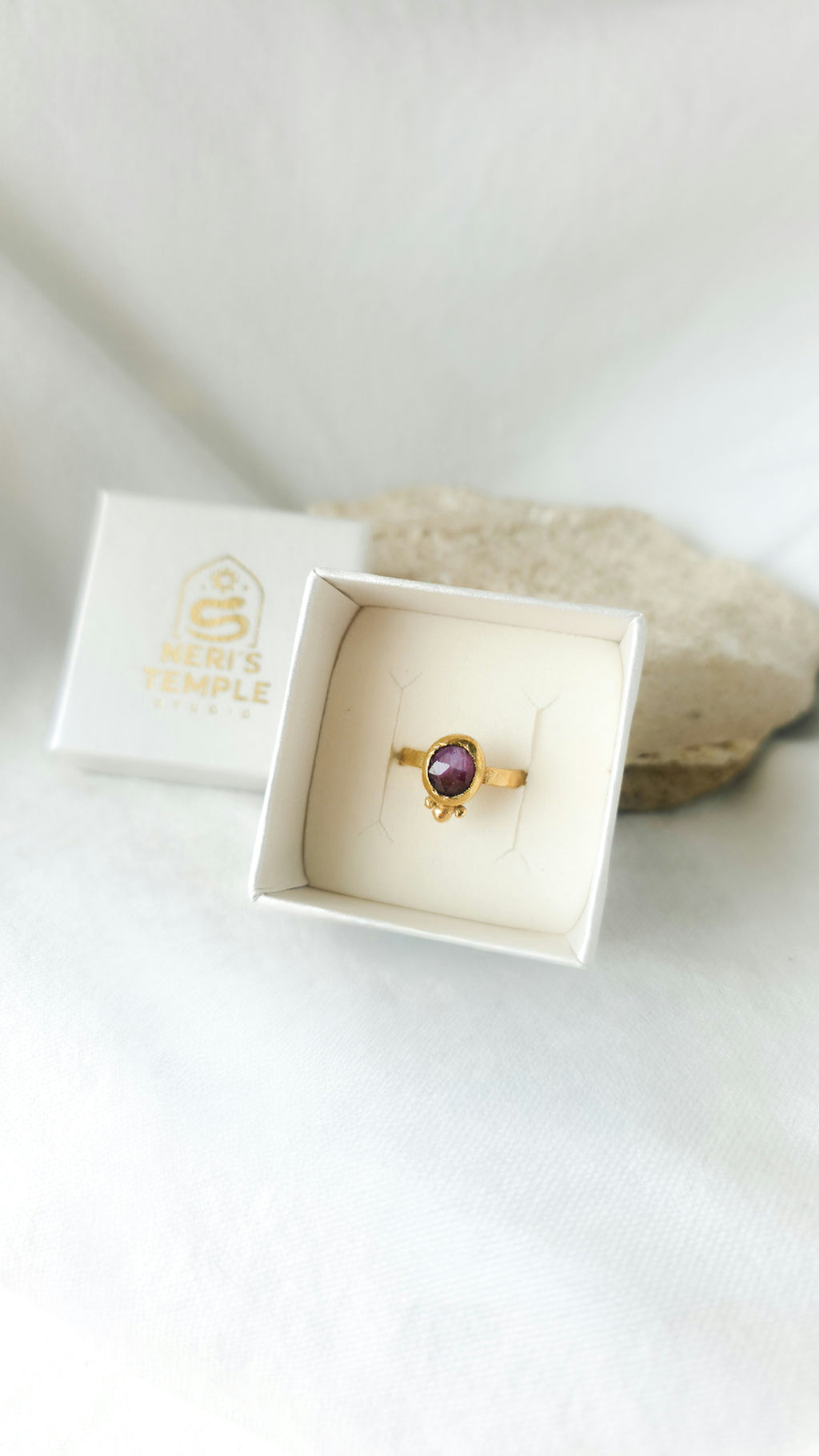 Ishtar Ring with Ruby