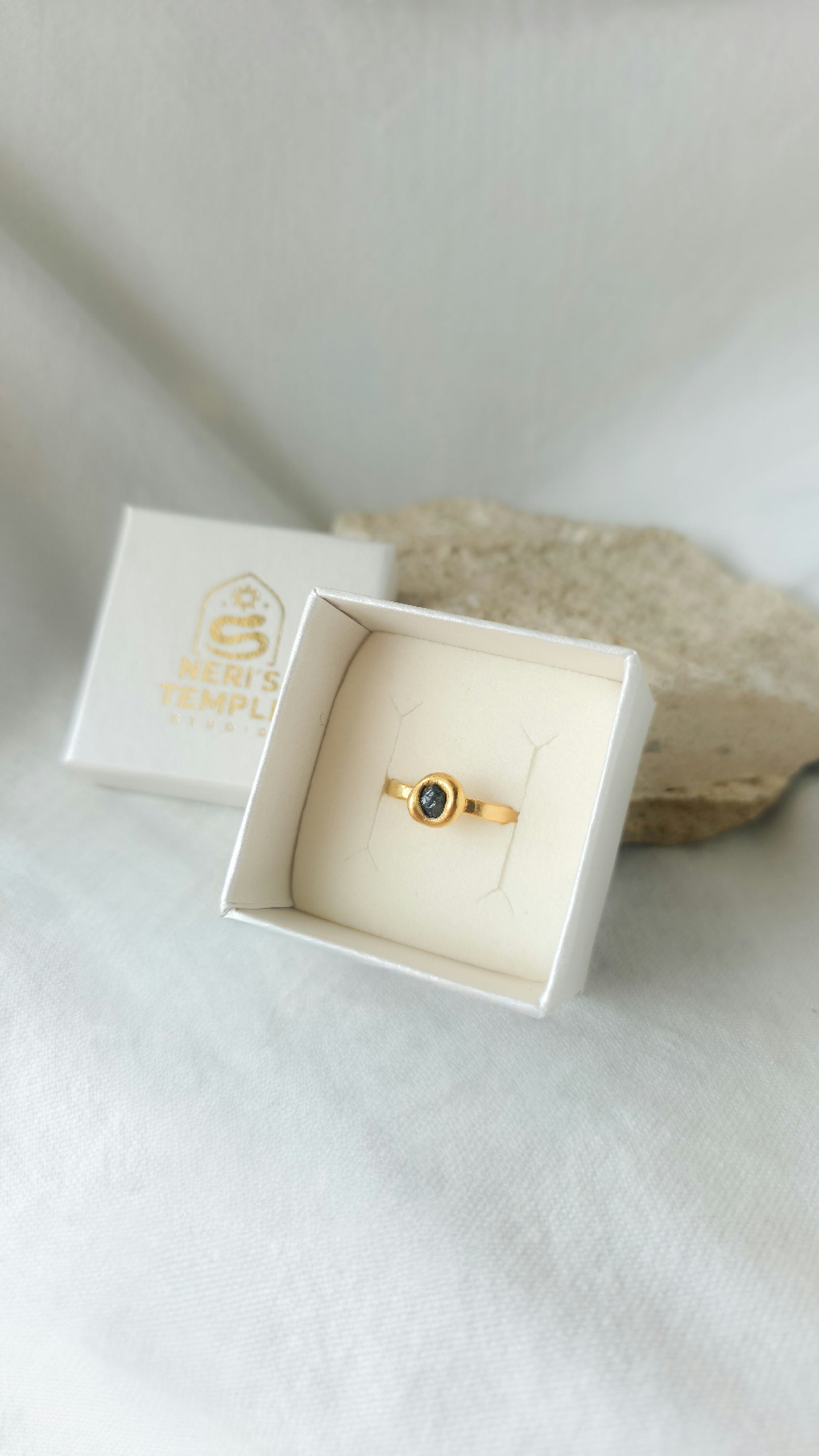 Blue Sapphire Molten Metal Ring