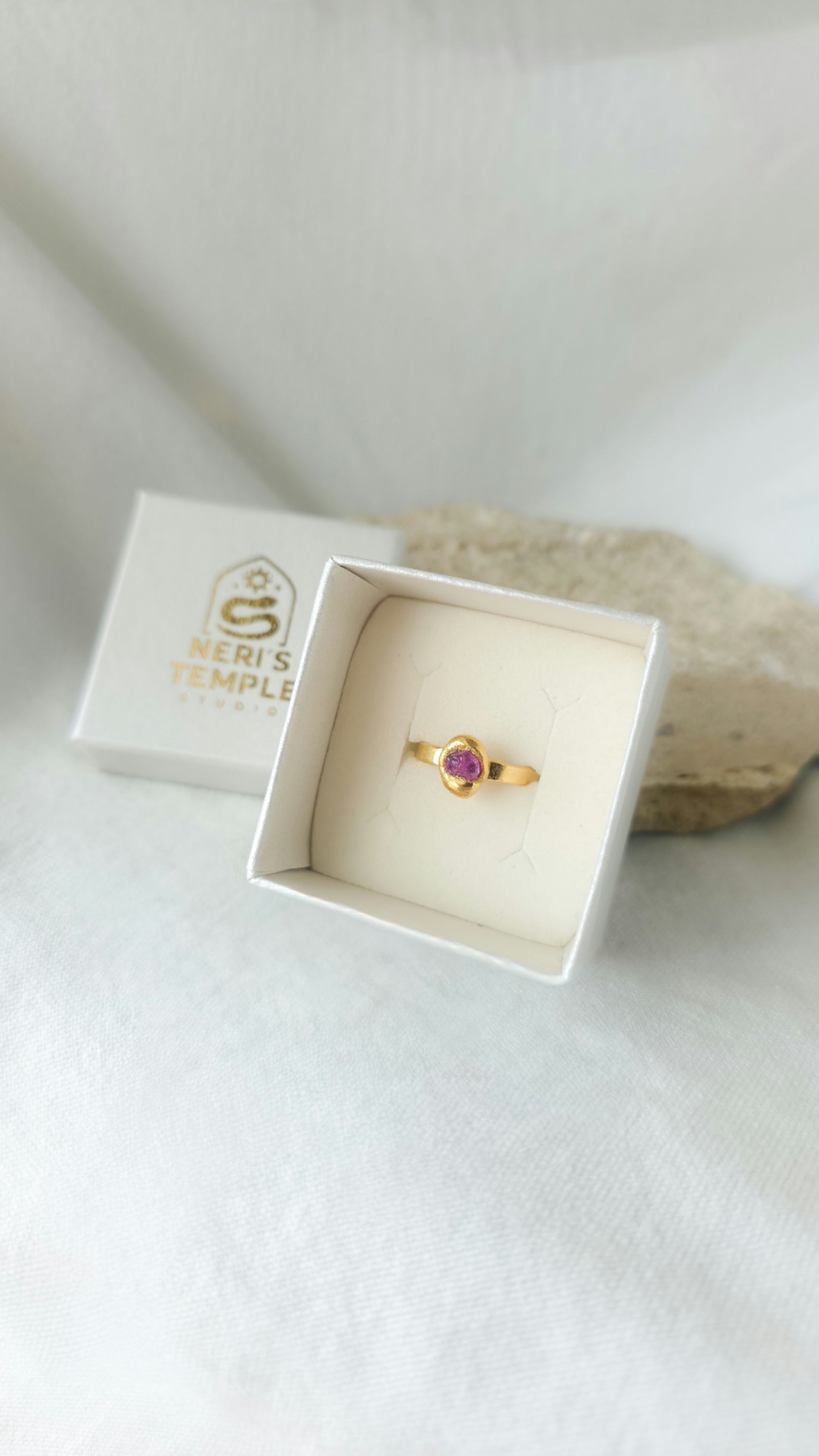 Pink Sapphire Molten Metal Ring