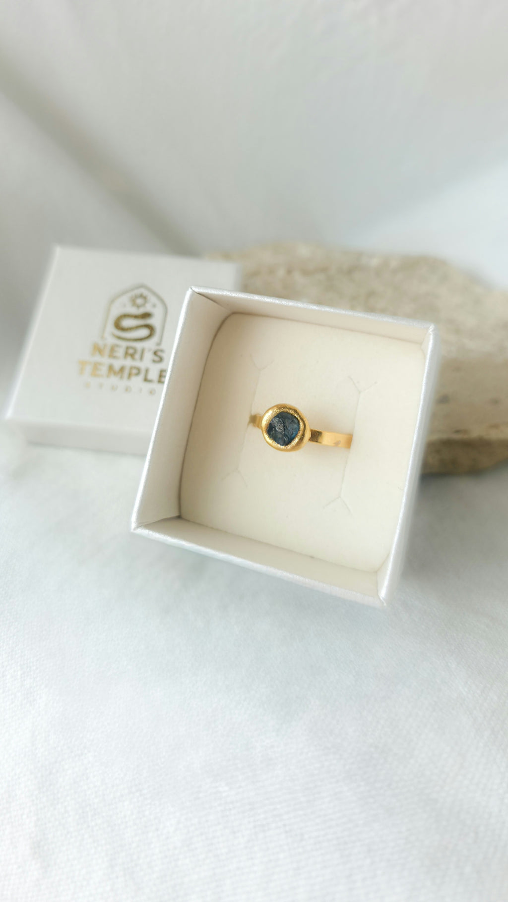 Blue Sapphire Molten Metal Ring