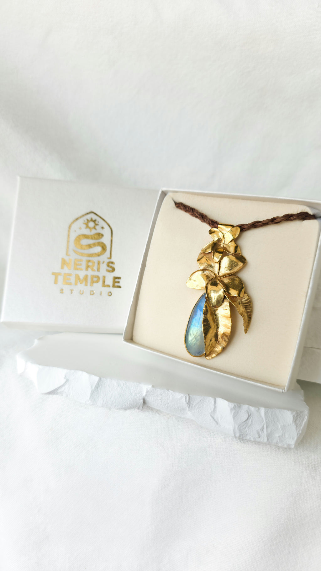 Desert Blooming Moon Necklace