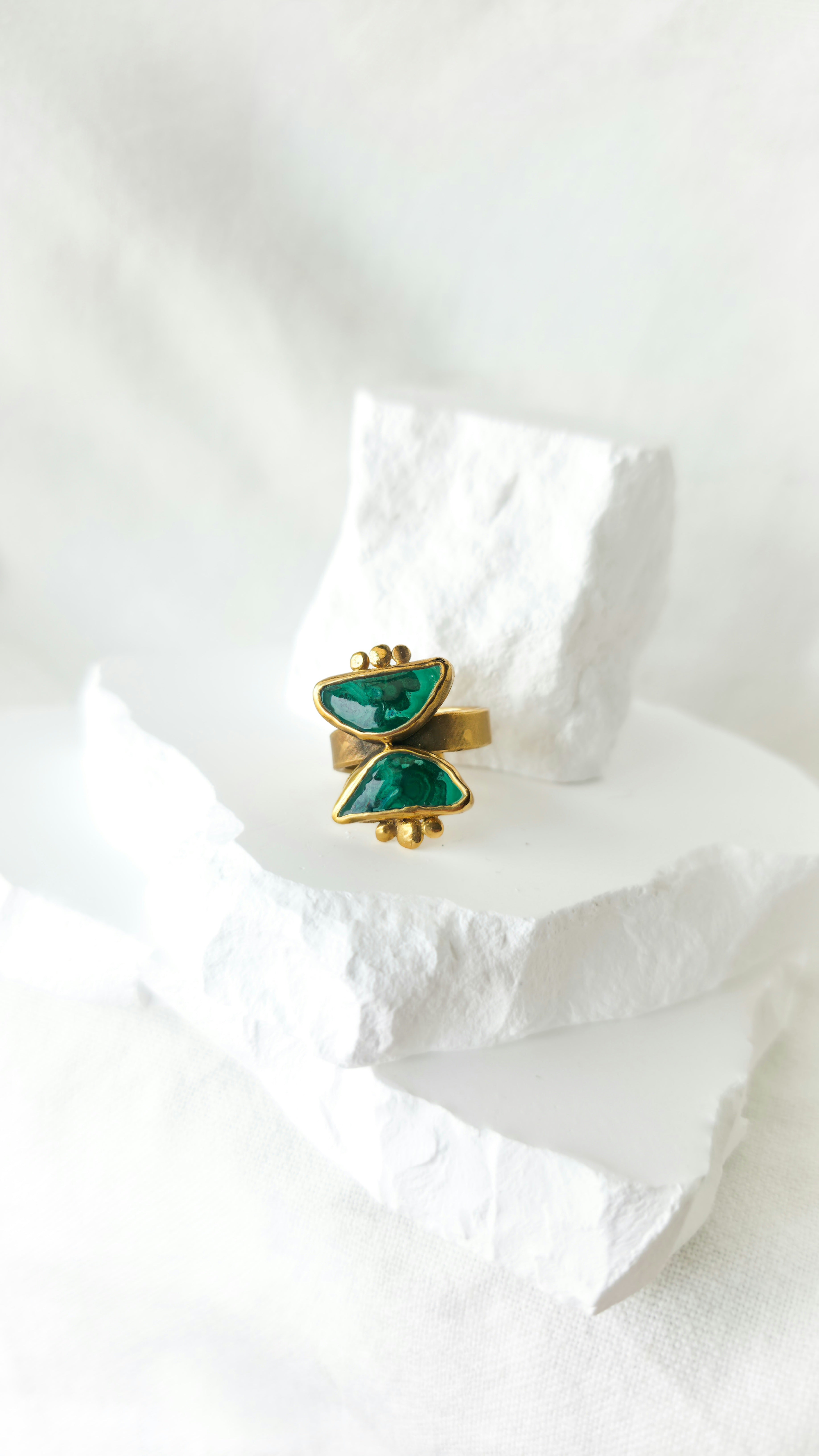Hathor Hourglass of Time Ring