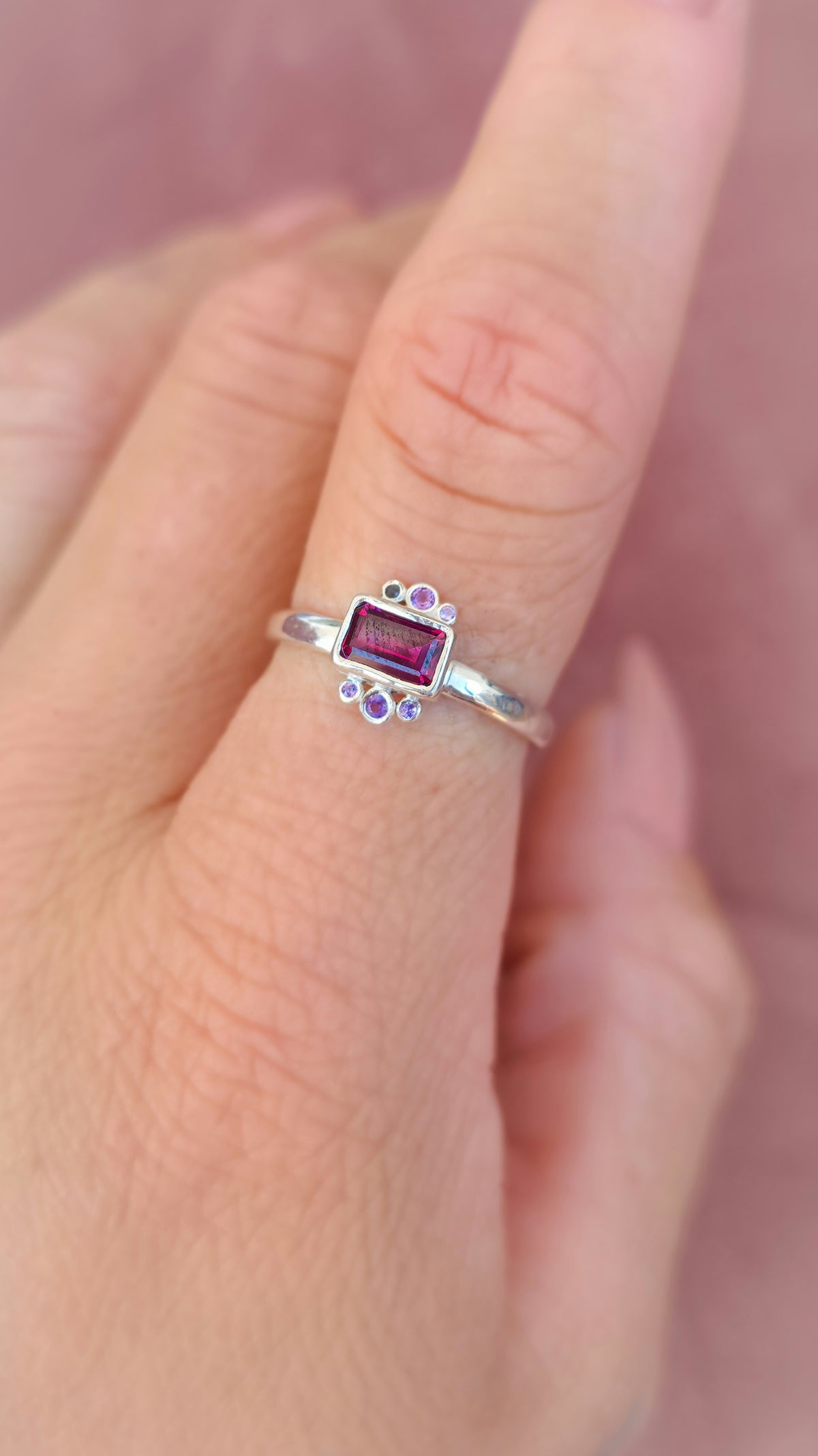 Unapologetical Passion Ring with Natural Rhodolite Garnet and Amethysts