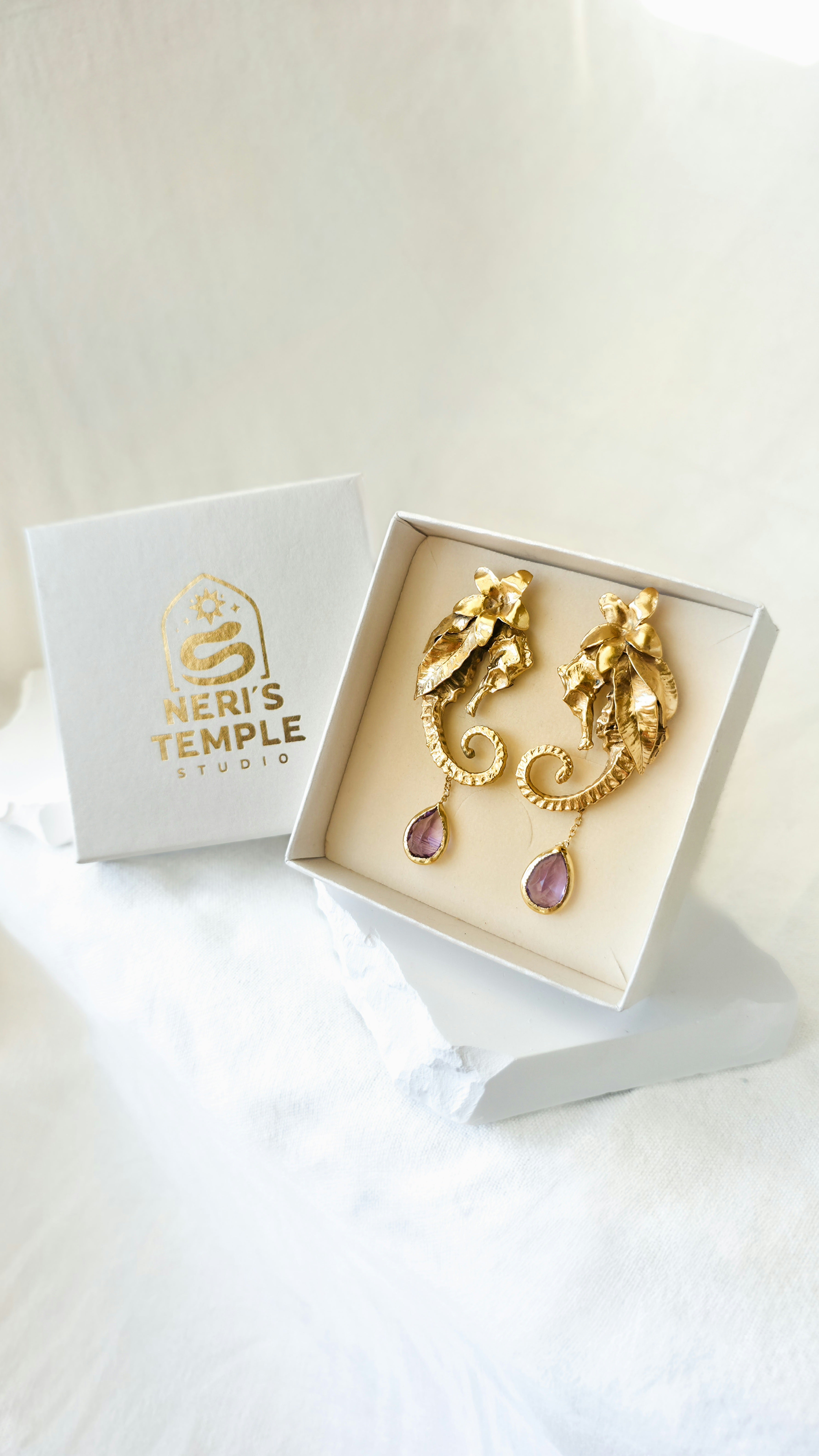 Queen of The Reef - Amethyst Edition