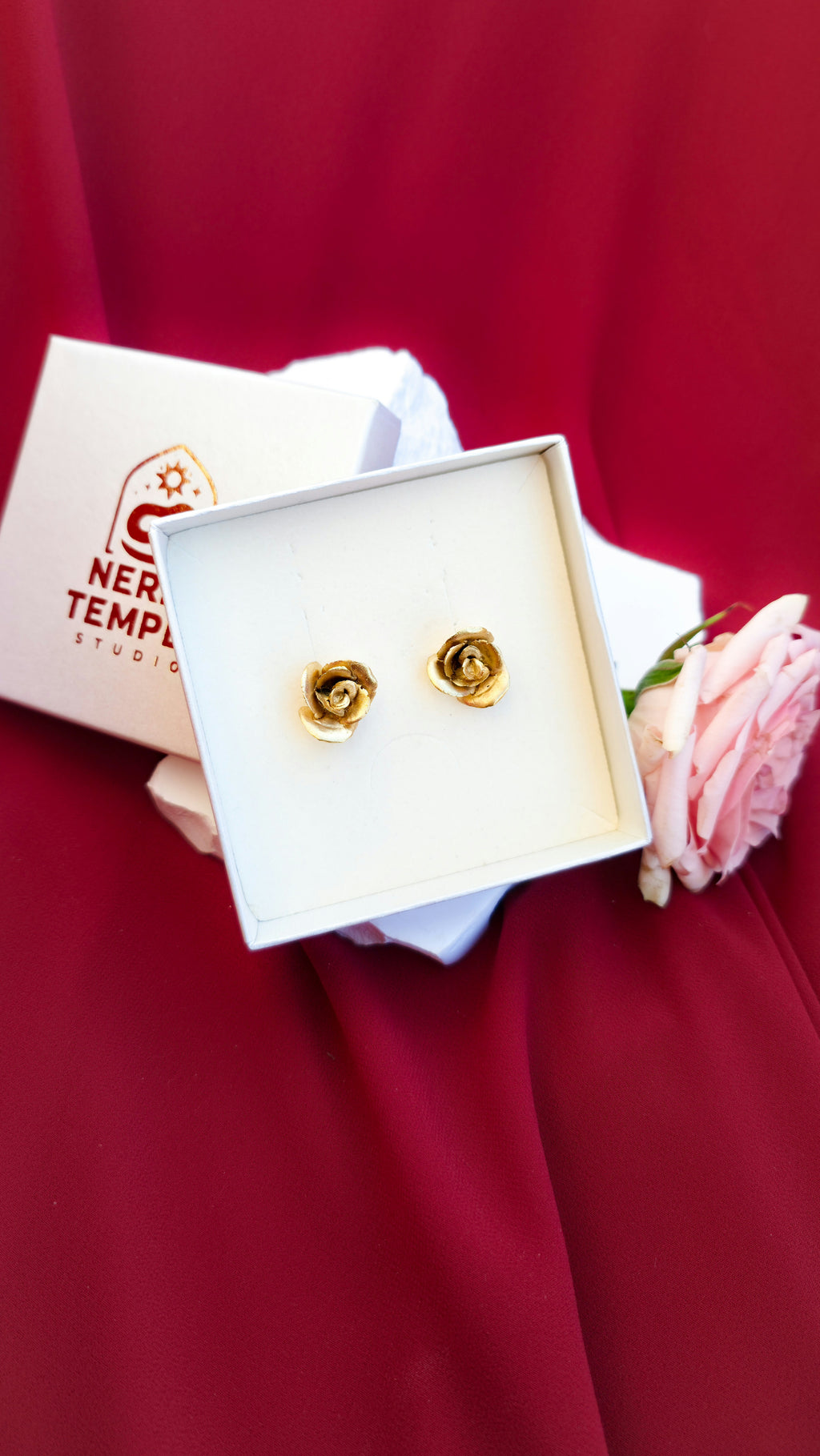 Rosebud Earrings M