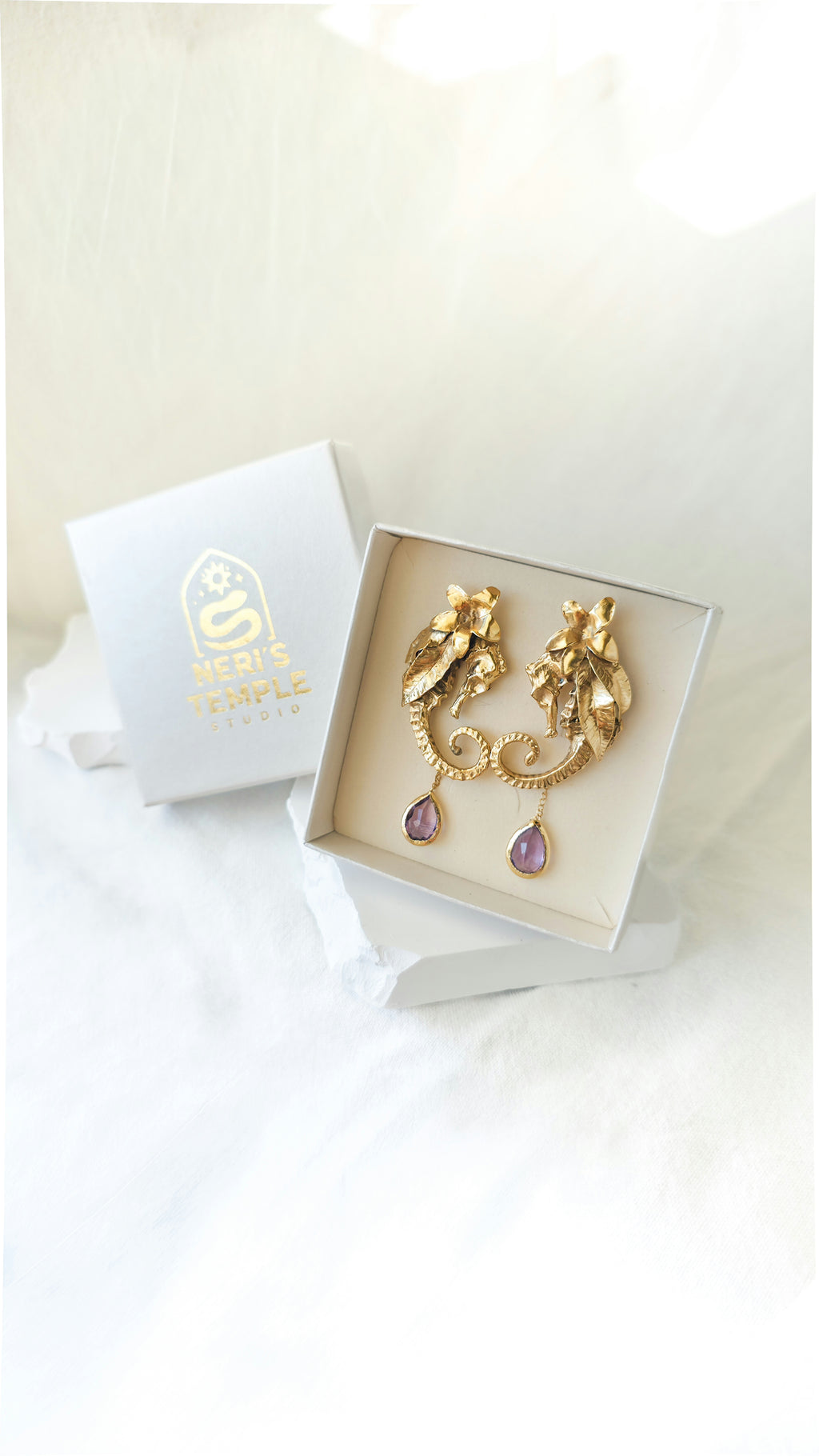 Queen of The Reef - Amethyst Edition