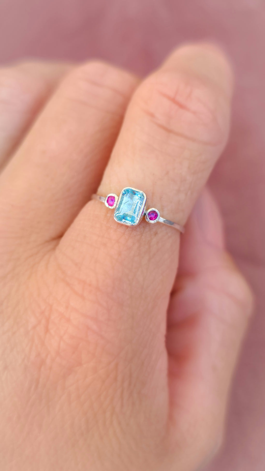 Air Kiss Ring with Aquamarine & Pink Sapphires